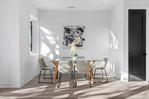 Tiny photo for 2636 W EVERGREEN Avenue #3, Chicago, IL 60622 (MLS # 12550181)