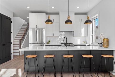 Tiny photo for 2636 W EVERGREEN Avenue #3, Chicago, IL 60622 (MLS # 12550181)