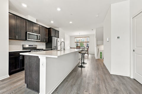 Tiny photo for 1209 Lakepointe Drive, Schaumburg, IL 60173 (MLS # 12759868)