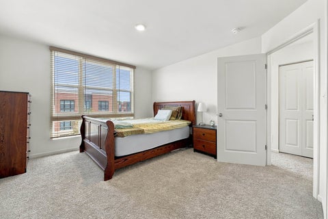 Tiny photo for 1209 Lakepointe Drive, Schaumburg, IL 60173 (MLS # 12759868)