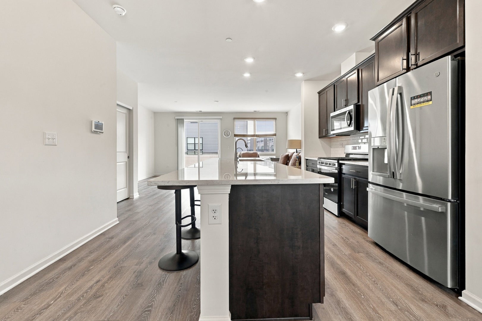1209 Lakepointe Drive