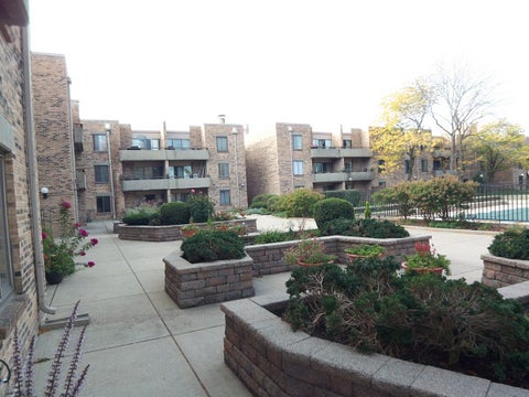 Tiny photo for 1926 Prairie Square #108, Schaumburg, IL 60173 (MLS # 12777322)