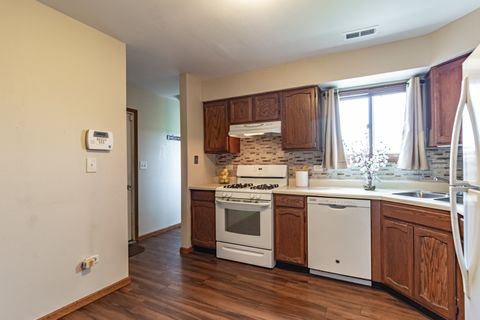 Tiny photo for 17490 W Chestnut Lane, Gurnee, IL 60031 (MLS # 12706296)