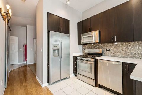 Tiny photo for 340 W Superior Street #1102, Chicago, IL 60654 (MLS # 12600238)