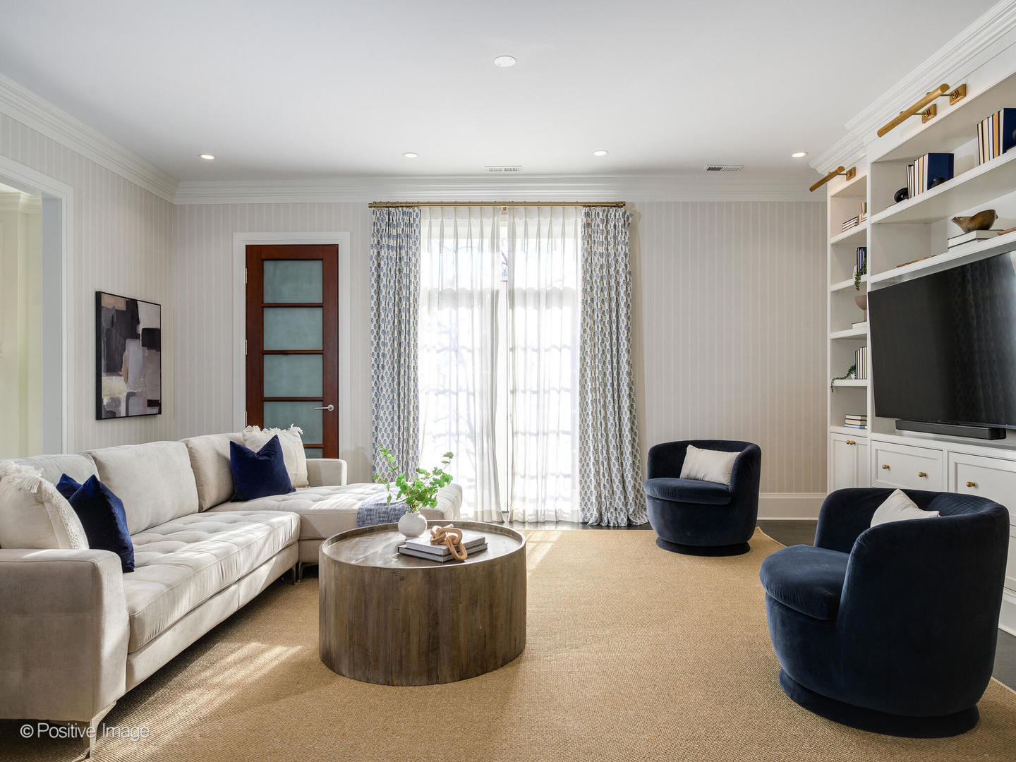 1919 N SHEFFIELD Avenue 2