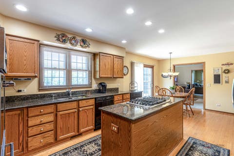 Tiny photo for Vernon Hills, IL 60061 (MLS # 12666012)
