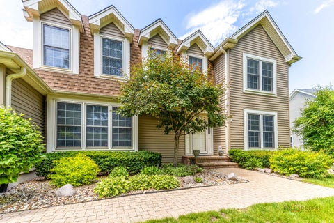 Tiny photo for Vernon Hills, IL 60061 (MLS # 12666012)