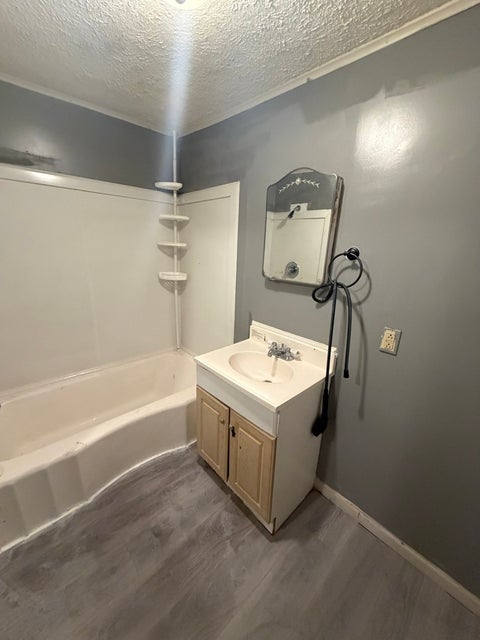 Tiny photo for 110 W Webb Street, Carmi, IL 62821 (MLS # 12757983)