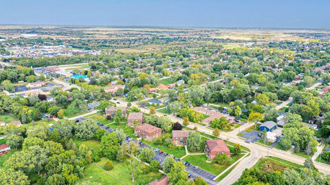 Tiny photo for 19380 Wolf Road #6, Mokena, IL 60448 (MLS # 12492071)
