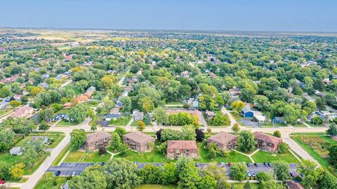 Tiny photo for 19380 Wolf Road #6, Mokena, IL 60448 (MLS # 12492071)