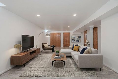 Tiny photo for 2407 Valley Drive, Lindenhurst, IL 60046 (MLS # 12593086)