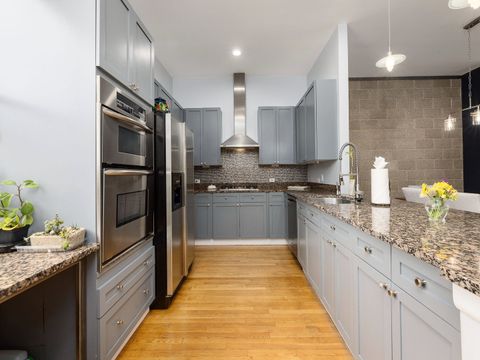 Tiny photo for 507 N Ada Street, Chicago, IL 60642 (MLS # 12439648)