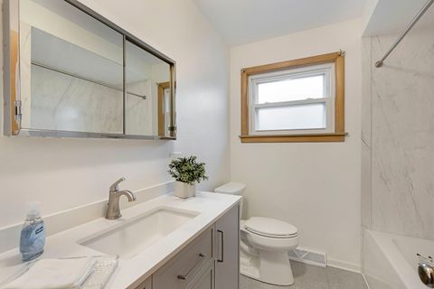 Tiny photo for 7636 W Rosedale Avenue W, Chicago, IL 60631 (MLS # 12456530)