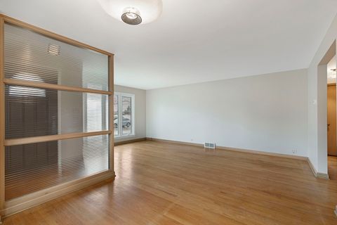 Tiny photo for 7636 W Rosedale Avenue W, Chicago, IL 60631 (MLS # 12456530)