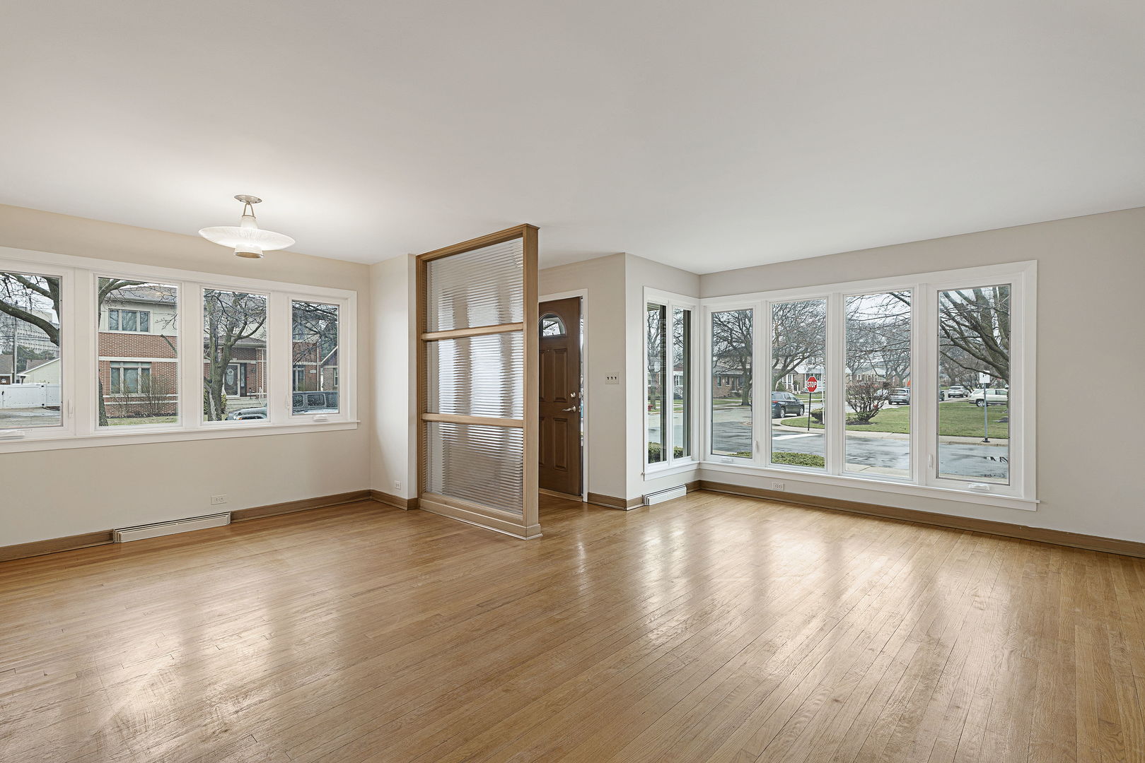 7636 W Rosedale Avenue