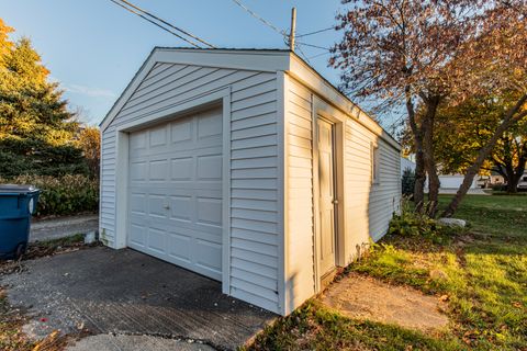 Tiny photo for 15 S Vernon Street, Princeton, IL 61356 (MLS # 12509710)