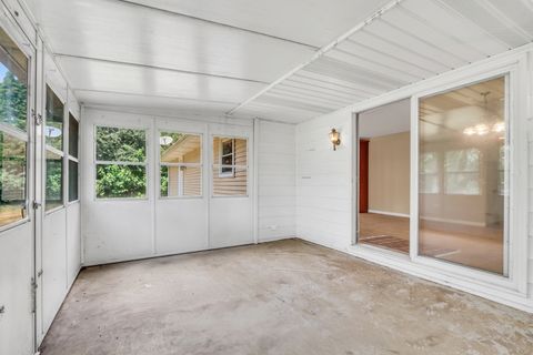 Tiny photo for 1856 Magnolia Avenue, Gurnee, IL 60031 (MLS # 12465331)
