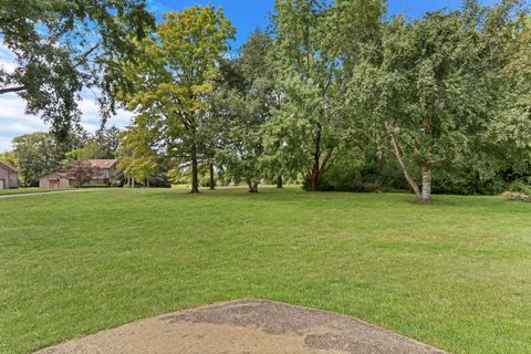 Tiny photo for 1856 Magnolia Avenue, Gurnee, IL 60031 (MLS # 12465331)