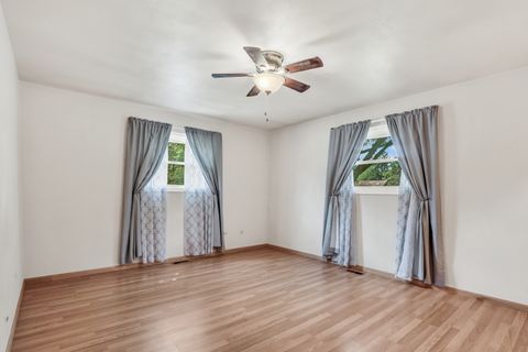 Tiny photo for 1856 Magnolia Avenue, Gurnee, IL 60031 (MLS # 12465331)