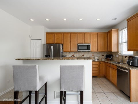Tiny photo for 5566 Cloverdale Road, Hanover Park, IL 60133 (MLS # 12755879)