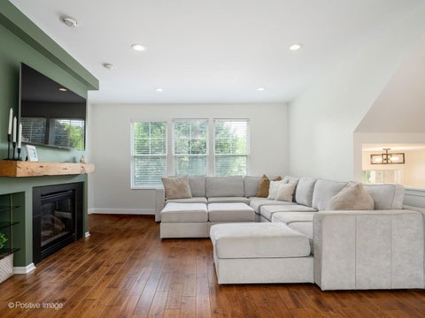 Tiny photo for 5566 Cloverdale Road, Hanover Park, IL 60133 (MLS # 12755879)