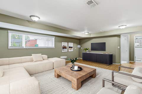 Tiny photo for 7349 W Breen Street, Niles, IL 60714 (MLS # 12659107)