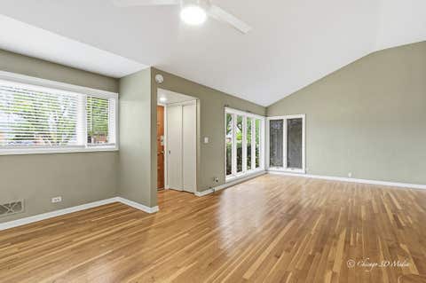 Tiny photo for 7349 W Breen Street, Niles, IL 60714 (MLS # 12659107)