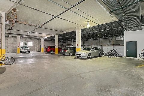 Tiny photo for 5300 N Lincoln Avenue #5C, Chicago, IL 60625 (MLS # 12589318)