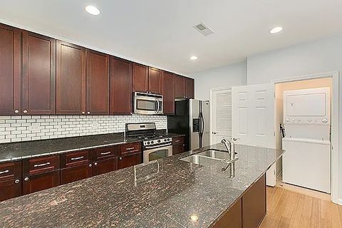 Tiny photo for 5300 N Lincoln Avenue #5C, Chicago, IL 60625 (MLS # 12589318)