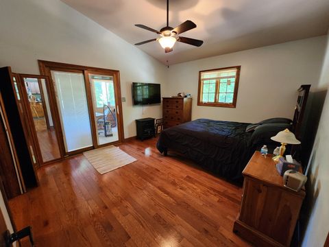 Tiny photo for 1 W Elmwood Drive, Putnam, IL 61560 (MLS # 12665919)