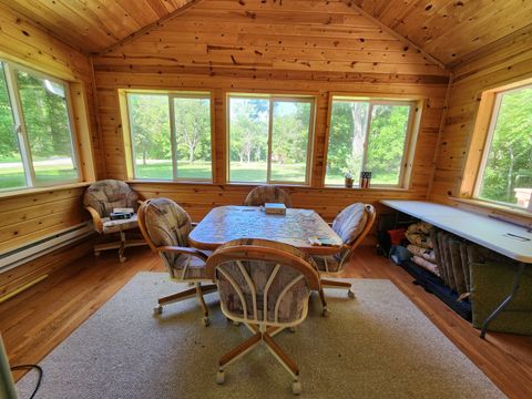Tiny photo for 1 W Elmwood Drive, Putnam, IL 61560 (MLS # 12665919)