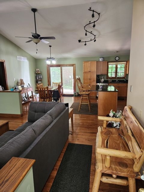 Tiny photo for 1 W Elmwood Drive, Putnam, IL 61560 (MLS # 12665919)