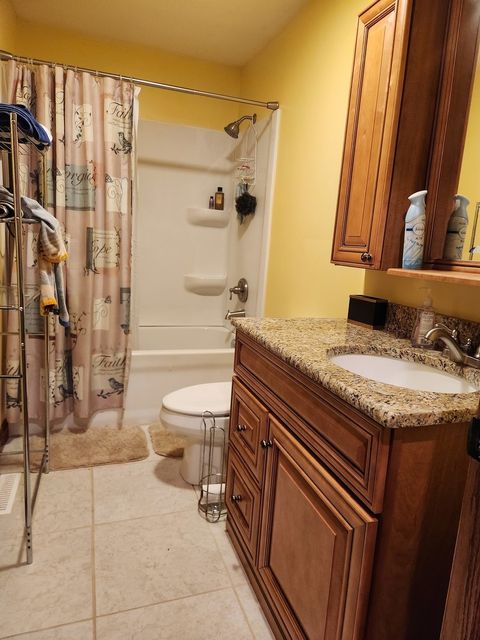 Tiny photo for 1 W Elmwood Drive, Putnam, IL 61560 (MLS # 12665919)