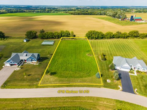 4716 Moraine Trail Ringwood IL 60072