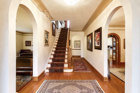 Tiny photo for 710 S Washington Avenue, Park Ridge, IL 60068 (MLS # 12575405)