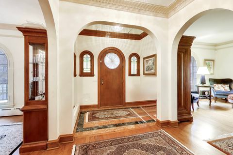 Tiny photo for 710 S Washington Avenue, Park Ridge, IL 60068 (MLS # 12575405)