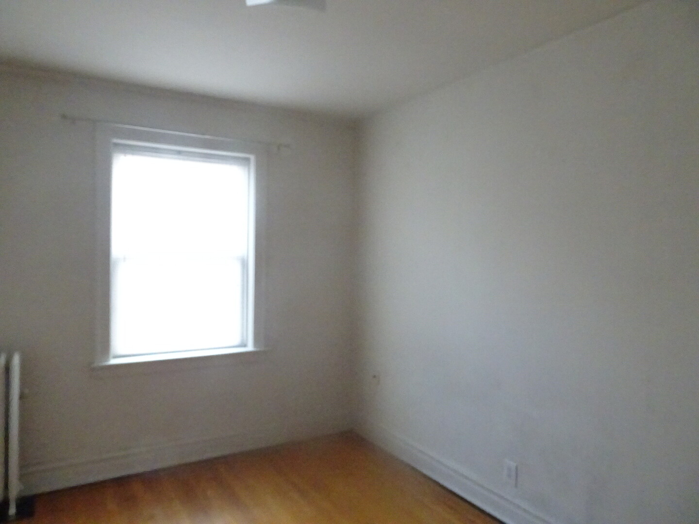 4423-25 W Irving Park Road