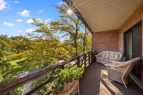 Tiny photo for 1066 Shermer Road #43, Northbrook, IL 60062 (MLS # 12474184)