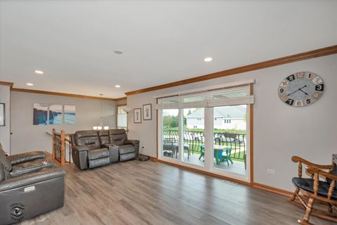 Tiny photo for 10501 Eagle Ridge Drive, Orland Park, IL 60467 (MLS # 12635259)