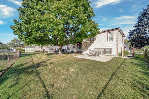 Tiny photo for 445 Fordham Place, Roselle, IL 60172 (MLS # 12484977)