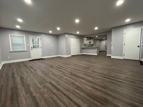 Tiny photo for 616 Parkside Circle, Streamwood, IL 60107 (MLS # 12521866)