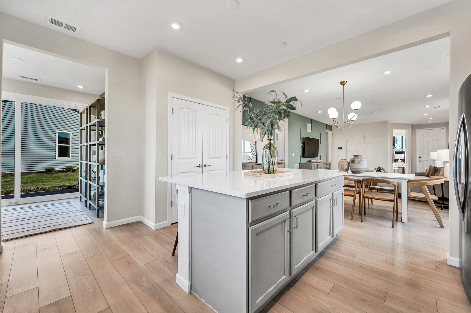 3379 Fulshear Circle