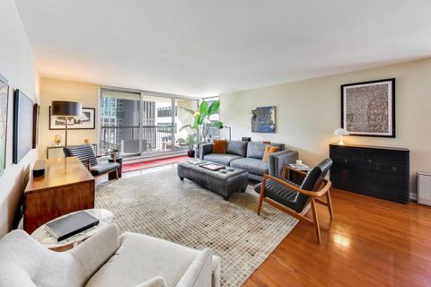 Tiny photo for 201 E Chestnut Street #22B, Chicago, IL 60611 (MLS # 12589041)