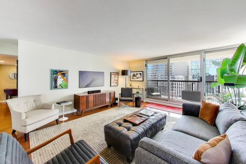 Tiny photo for 201 E Chestnut Street #22B, Chicago, IL 60611 (MLS # 12589041)