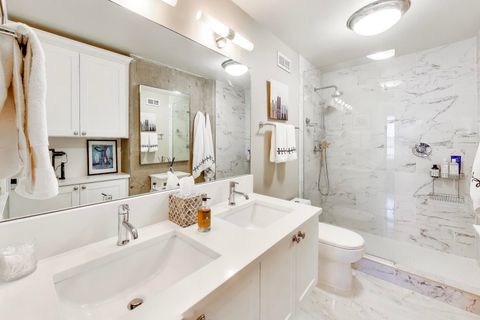 Tiny photo for 201 E Chestnut Street #22B, Chicago, IL 60611 (MLS # 12589041)