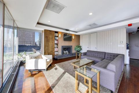 Tiny photo for 201 E Chestnut Street #22B, Chicago, IL 60611 (MLS # 12589041)