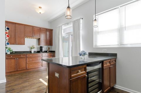 Tiny photo for 7308 CIRCLE Avenue #2M, Forest Park, IL 60130 (MLS # 12642885)