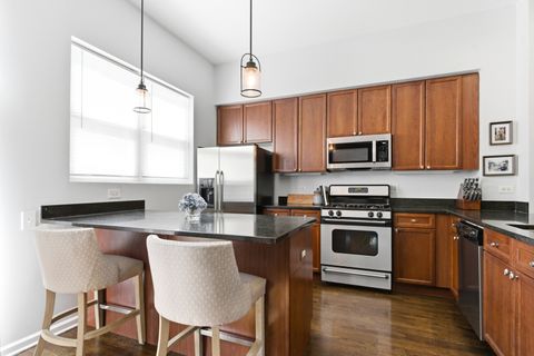 Tiny photo for 7308 CIRCLE Avenue #2M, Forest Park, IL 60130 (MLS # 12642885)
