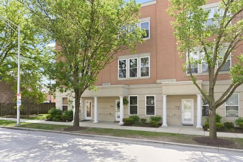Photo of 7308 CIRCLE Avenue #2M, Forest Park, IL 60130 (MLS # 12642885)