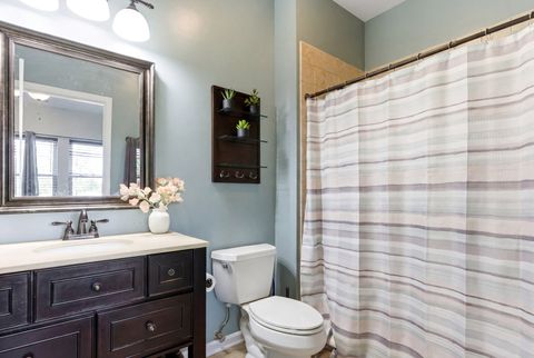 Tiny photo for 7308 CIRCLE Avenue #2M, Forest Park, IL 60130 (MLS # 12642885)
